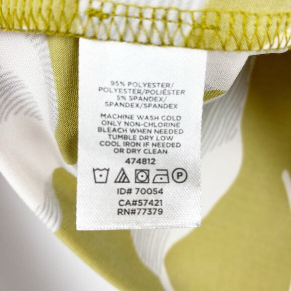 Ann Taylor Green Retro Floral Split Shoulder Wrinkle Resistant Top Womens Sz M - Picture 7 of 12